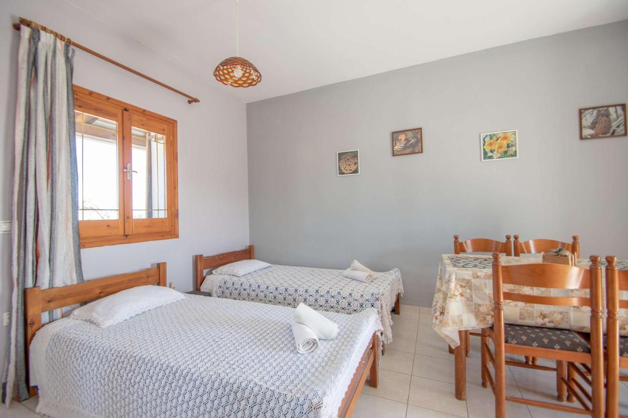 Pine Tree Apartment & Sunset By "Elite" Agios Nikolaos  Exterior photo